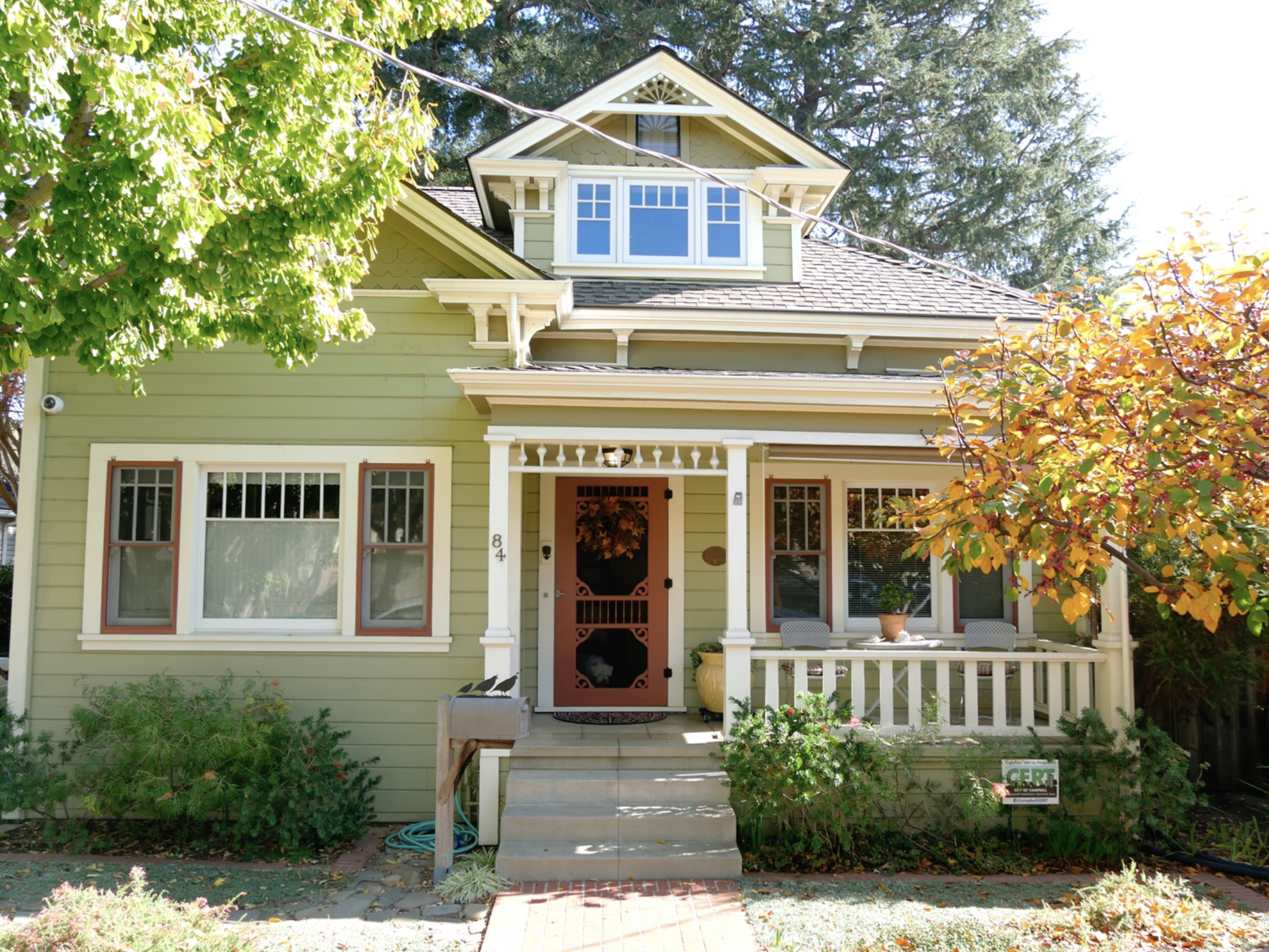 JC Ainsley house front view.